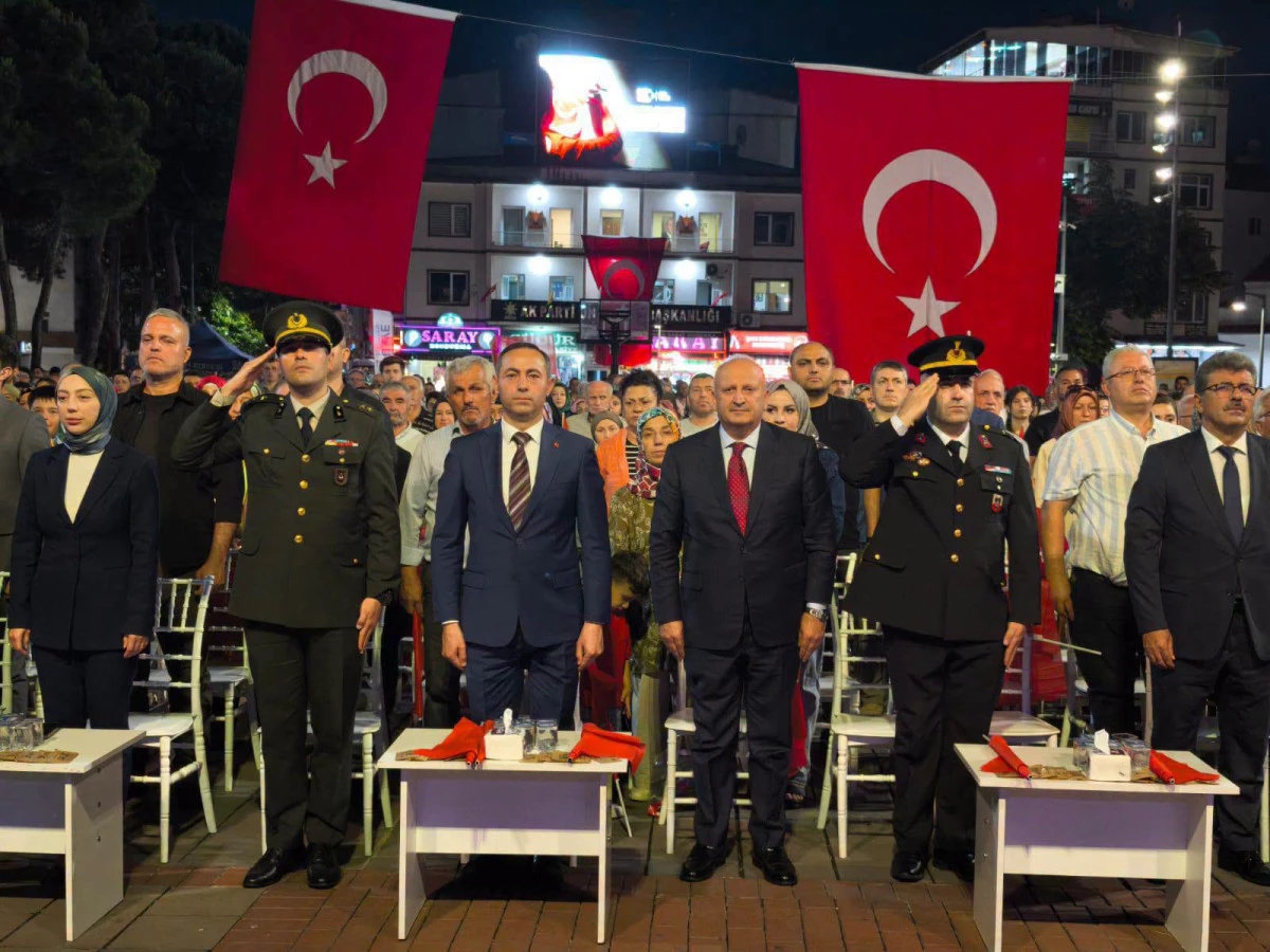 15 TEMMUZ&rsquo;UN 10. YILINDA &Uuml;NYE&rsquo;DE ŞEHİTLER ANILDI