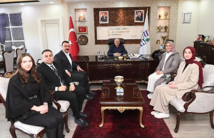 Akg&uuml;l Yapı&rsquo;dan Başkan Tavlı&rsquo;ya Ziyaret