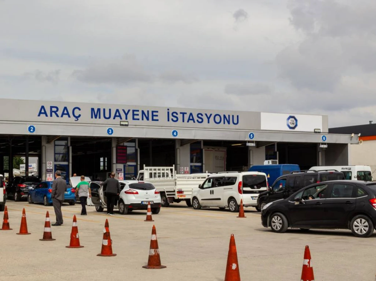 ARA&Ccedil; SAHİPLERİNE M&Uuml;JDE: MUAYENEDE KREDİ KARTI KOMİSYONU TARİHE KARIŞIYOR!