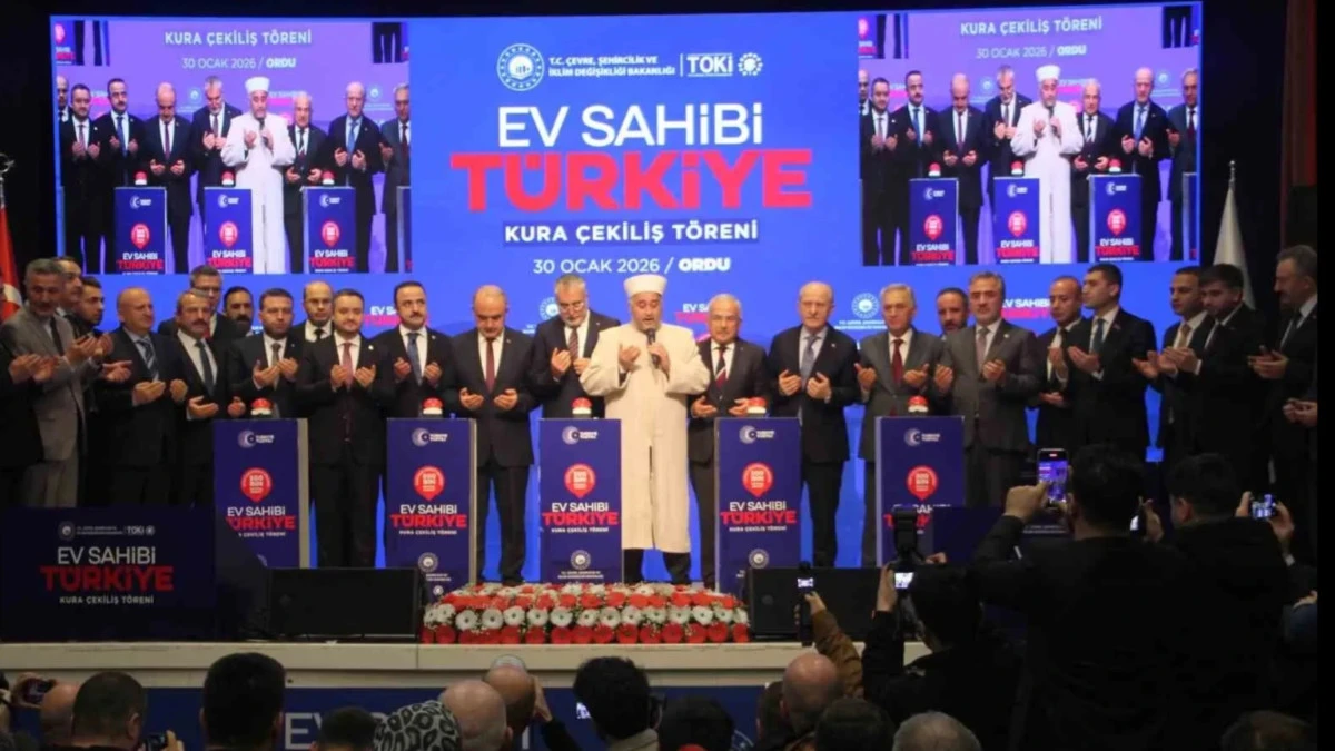 Bakan Işıkhan Ordu&rsquo;da: TOKİ Kura T&ouml;renine Katıldı