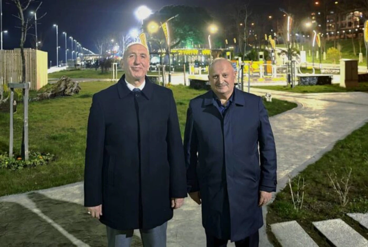 BATIPARK MİLLET BAH&Ccedil;ESİ YAZ SEZONUNA HAZIRLANIYOR