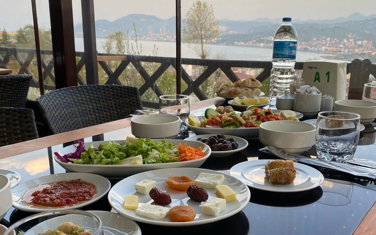 Çakırtepe’de İftar Keyfi Başladı