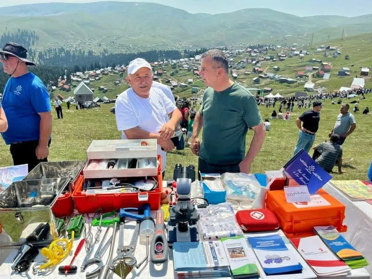 &Ccedil;arşamba G&uuml;rc&uuml; Derneği Başkanı &Ouml;mer Semiz Beşumi Festivali&rsquo;ne Katıldı
