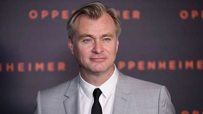Christopher Nolan, Yeni Filmi İçin Ordu’yu Seçti