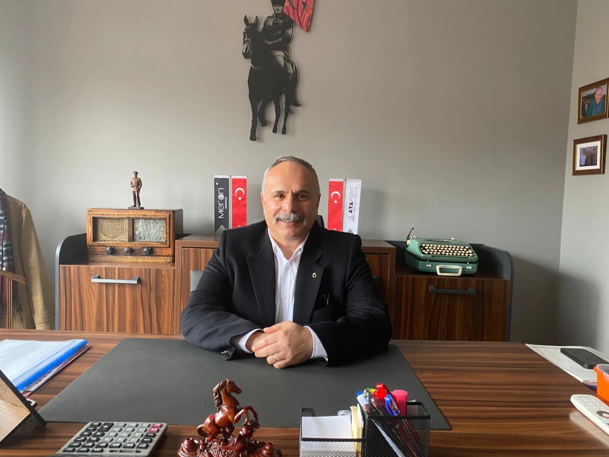 G&uuml;rsoy&rsquo;dan Vekil Adıg&uuml;zel&rsquo;e Sert Tepki: &ldquo;Kimse Bize Uşak Diyemez"