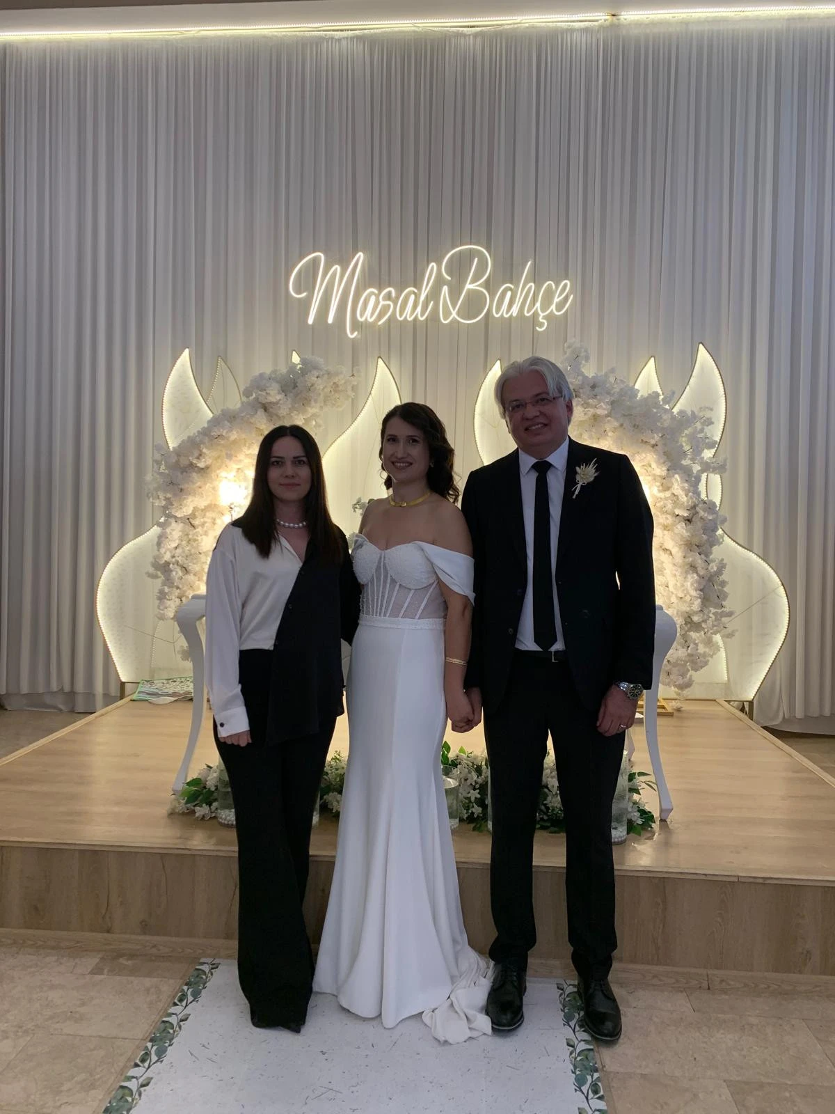 İlhan Kartal ile Şeyma Yeğenoğlu Dünyaevine Girdi
