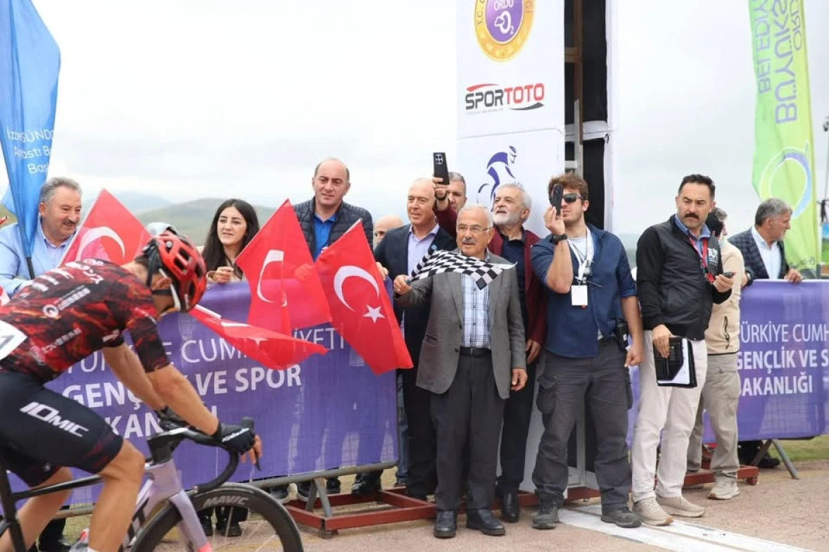 Tour of Ordu 2026&rsquo;da Muhteşem Final: &Ouml;d&uuml;lleri Başkan Hilmi G&uuml;ler Verdi!