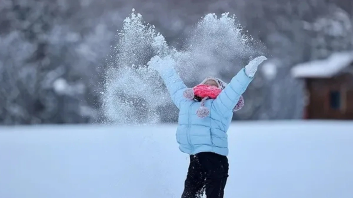 &Uuml;nye&rsquo;de Eğitime Kar Engeli