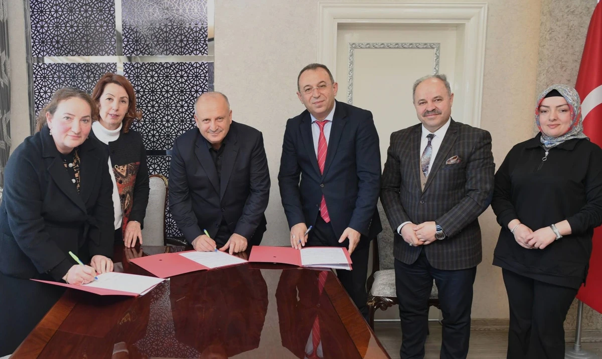 &Uuml;nye&rsquo;de Kadınlara Meslek ve İstihdam Fırsatı