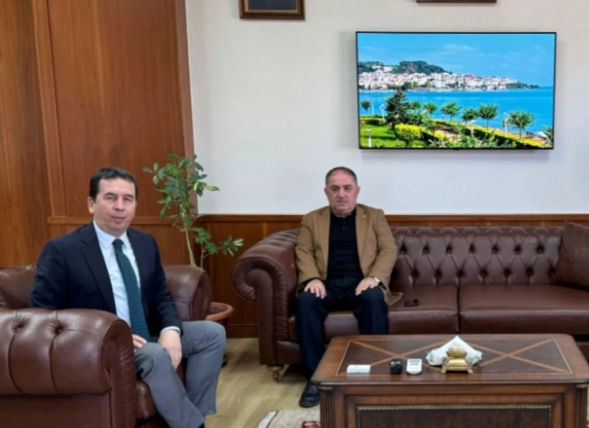 &Uuml;nye&rsquo;de Yatırım Zirvesi: İl&ccedil;e Başkanı ile Kaymakamdan Kritik Değerlendirme