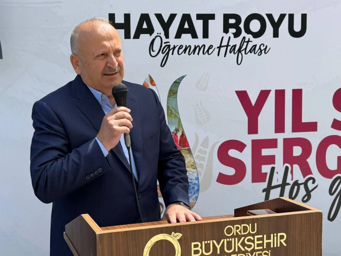 &Uuml;nye&rsquo;de Yıl Sonu Sergisi A&ccedil;ılışı Ger&ccedil;ekleştirildi