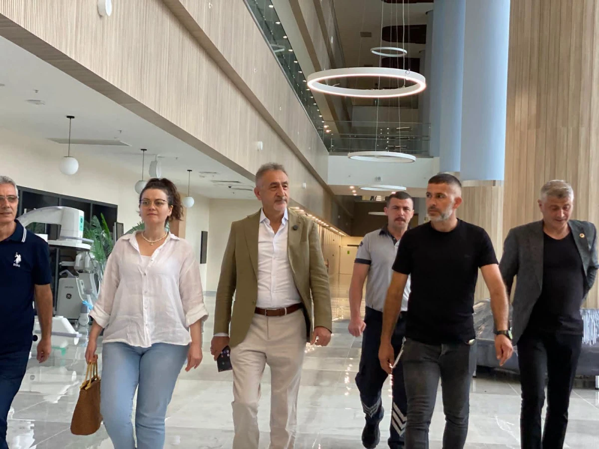"Yalanınız Batsın!" Ordu Şehir Hastanesi Paylaşımı CHP'li Adıg&uuml;zel'i Hedef Yaptı