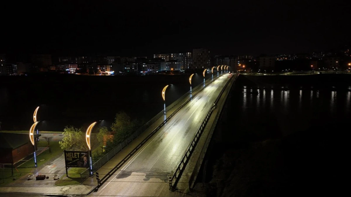 YENİ MELET K&Ouml;PR&Uuml;S&Uuml; IŞIL IŞIL